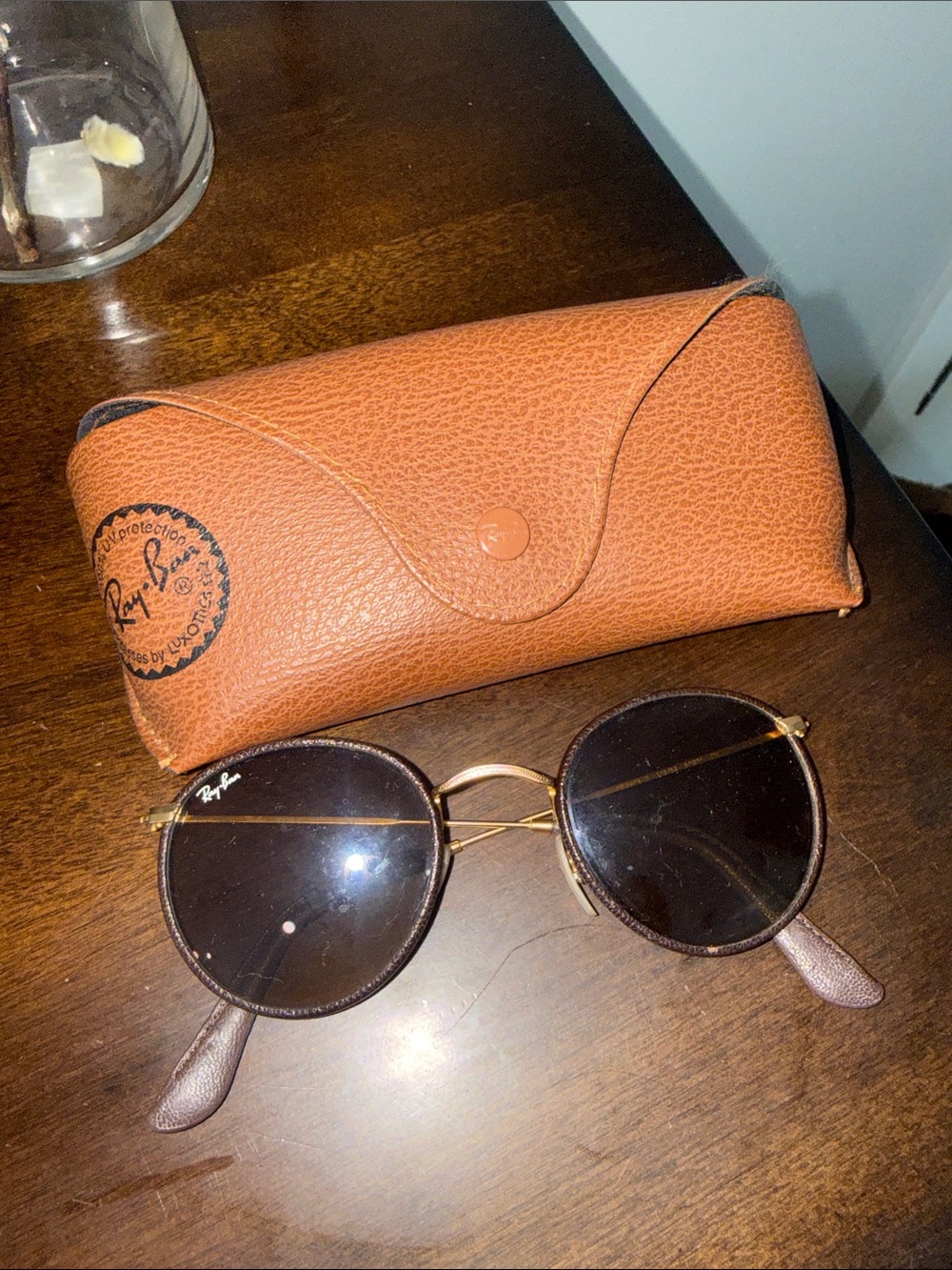 Ray-Ban Round Sunglasses in Brown and Gold with Brown Case